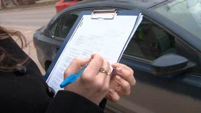 Арест авто судебными приставами: за что могут наложить и как его избежать