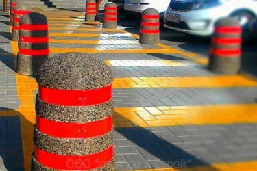 Бетонные столбики ограждения для парковок и тротуаров