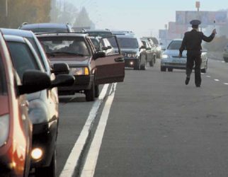 Езда по встречной полосе штраф или лишение?