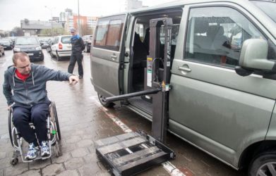 Инвалидные места на парковке закон