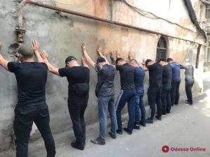 Как черные риэлторы осуществляют рейдерский захват квартир граждан