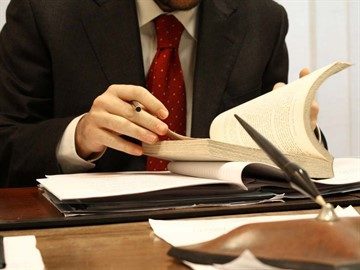 Как доказать отцовство вне брака в судебном порядке