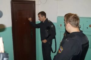 Как обойти судебных приставов чтобы не забрали имущество