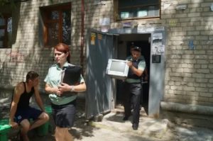 Как оформить недвижимость чтобы не забрали приставы
