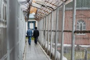 Как Отправляют в Колонию Поселение После Суда