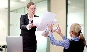 Как пожаловаться в трудовую инспекцию на работодателя