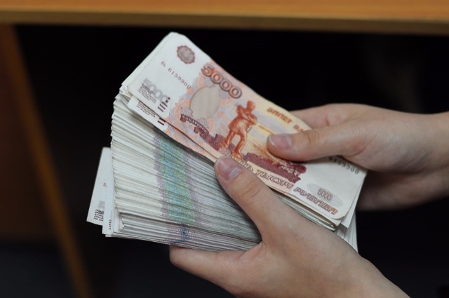 Как считать 28 дней отпуска &mdash; календарными или рабочими?