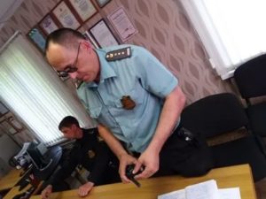Как Себя Вести с Судебными Приставами