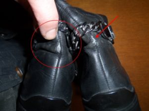 Как вернуть обувь в магазин если она порвалась