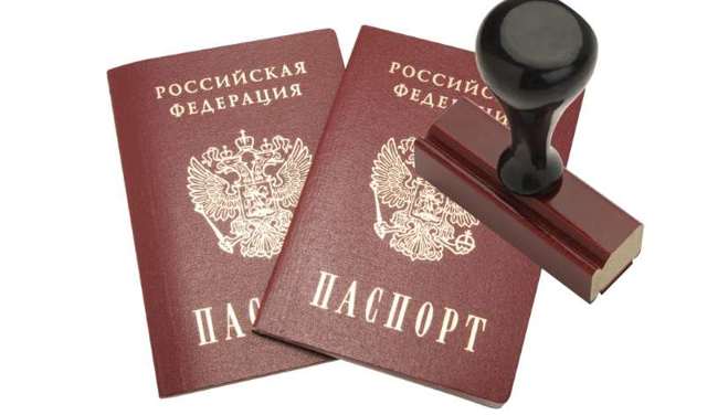 Как выписать человека из квартиры без его присутствия