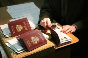 Как Выписать Человека из Квартиры Без Паспорта