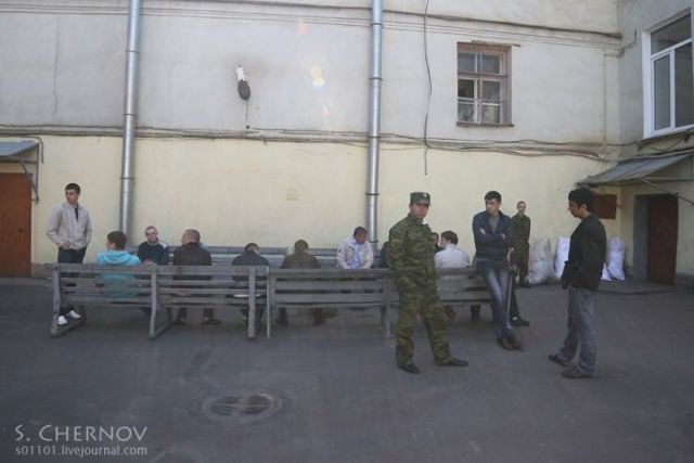 Как забрать вещи призывника из военкомата
