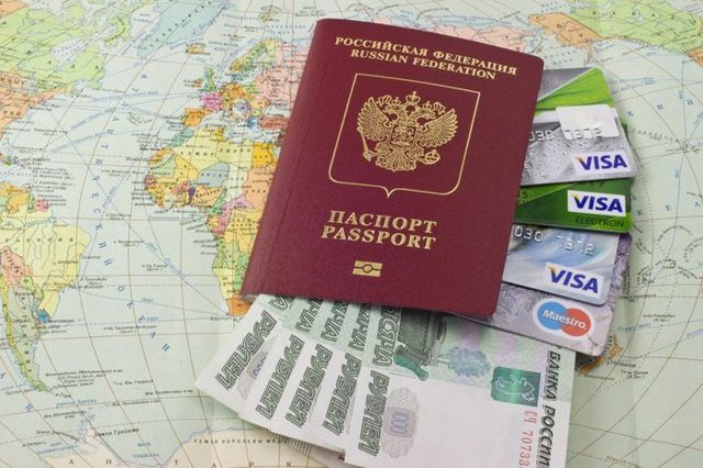 Какие документы нужны для получения кредитной карты