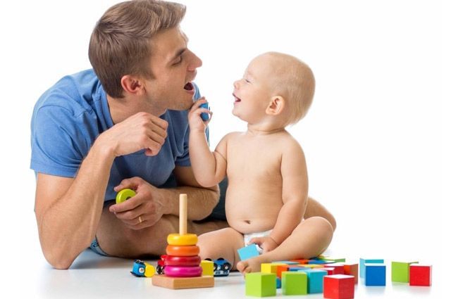 Какие пособия может получить женщина на детей до 1,5 лет
