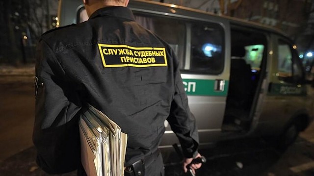 Какое имущество могут арестовать судебные приставы за неуплату кредита