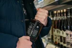 Кража в магазине на сумму более 3000 рублей ответственность