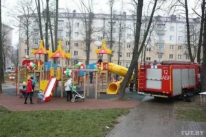 Кто Должен Устанавливать Детские Площадки во Дворах