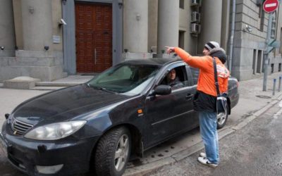 Кто штрафует за парковку на тротуаре?