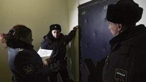 Могут ли отобрать квартиру наследство приставв