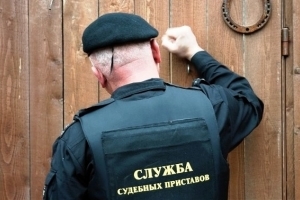Могут ли приставы описать имущество детей за долги родителей