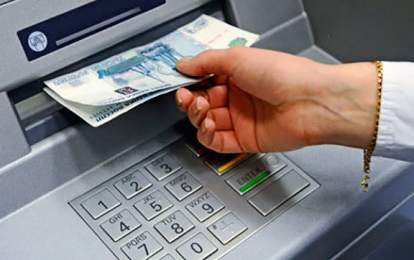 Могут ли приставы списать деньги с зарплатной карты без уведомления