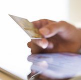 Могут ли приставы списать деньги с зарплатной карты без уведомления
