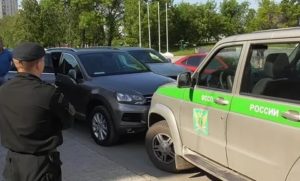 Могут ли приставы забрать автомобиль за неуплату кредита если автомобиль  продан?