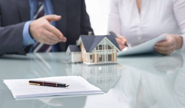 Можно ли продать квартиру с долгами по коммунальным платежам