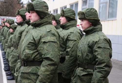 Можно ли военнослужащим выезжать за границу