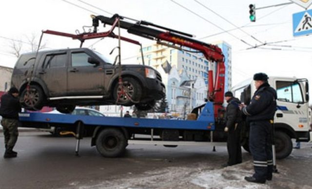 Можно ли забрать со штрафстоянки машину без страховки