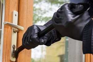 Открытое хищение чужого имущества &mdash; статья 158 ук рф, наказание
