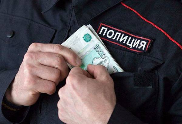 Отпуск сотрудника полиции &mdash; правила оформление и оплаты отдыха