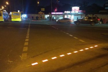 Парковка около пешеходного перехода расстояние
