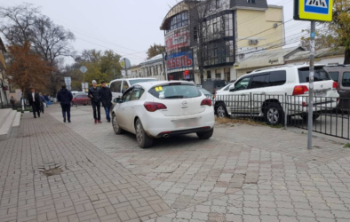 Парковка в пешеходной зоне штраф