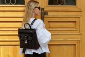 Подлежат ли возврату сумки и кошельки
