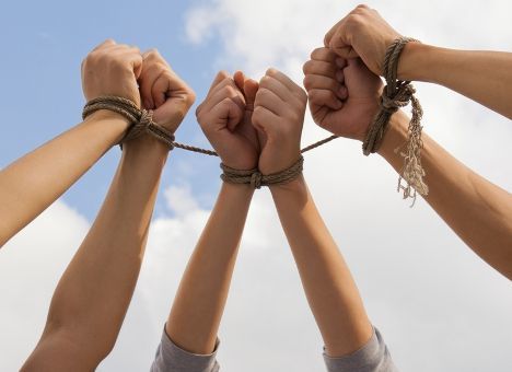 Преступление против свободы, чести и достоинства личности