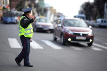 Проверка пешехода на штрафы