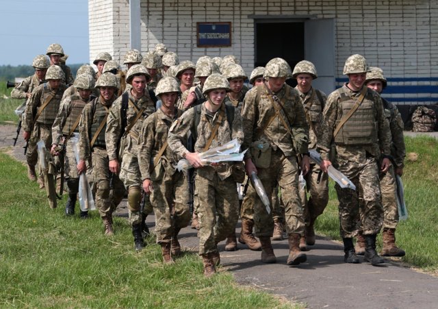 Распорядок дня военнослужащего в российской армии