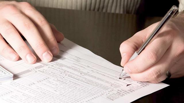 С какого момента начисляются алименты на ребенка