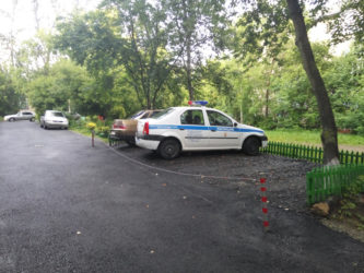 Самовольный захват парковочных мест во дворе