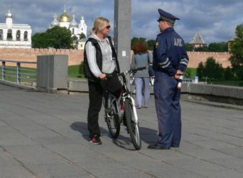 Штраф за езду по пешеходной зоне