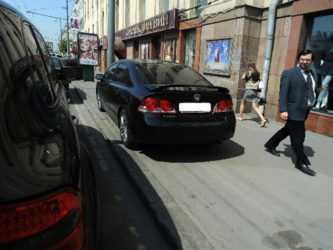 Штраф за выезд на тротуар