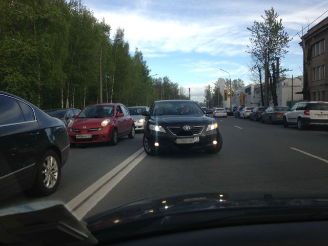 Штраф за выезд на встречную полосу