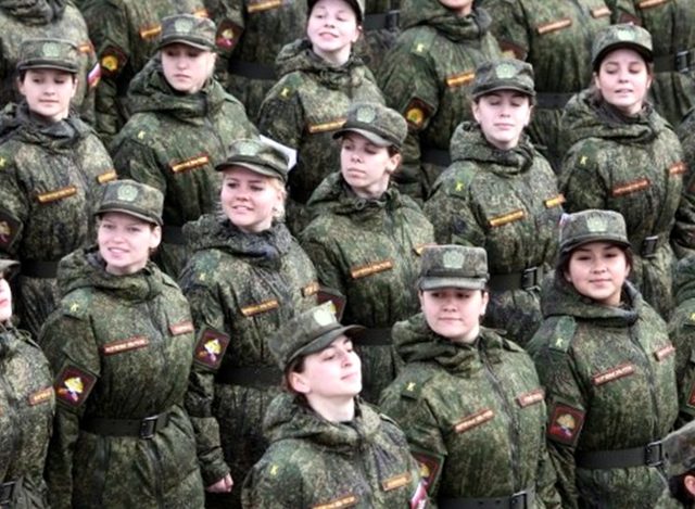 Служба по контракту в армии для женщин