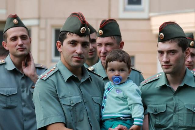 Увольнение по семейным обстоятельствам военнослужащего без отработки