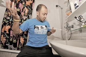 В каком порядке определяется температура горячего водоснабжения в квартире
