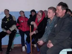 В колониях поселения могут и мужчины и женщины вместе сидеть