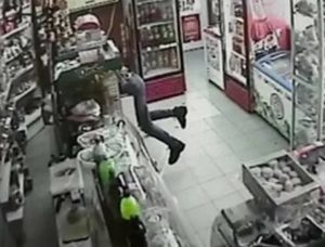За совершенное разбойное нападение суд сославшись на ст 64